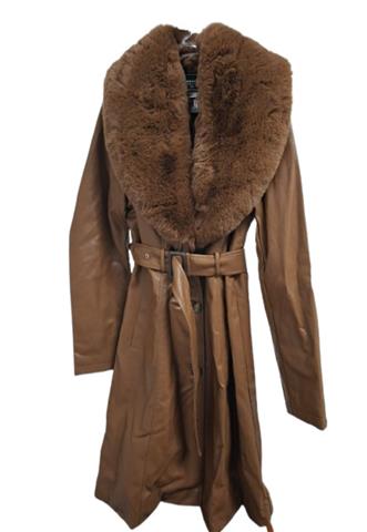Casaco Sobretudo Longo com Pelinhos Marrom